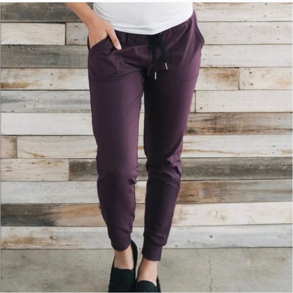 Zyia Plum Unwind Joggers 28” size medium